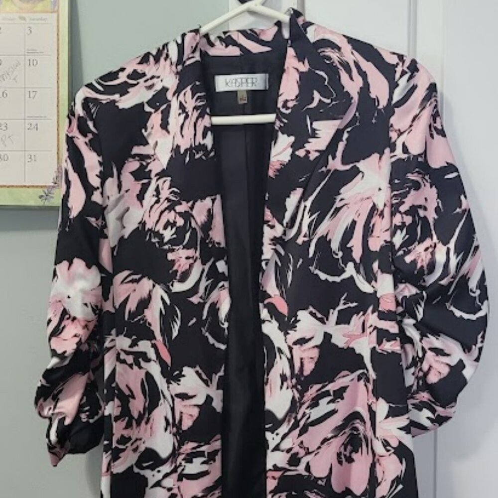 long jacket above the kknee